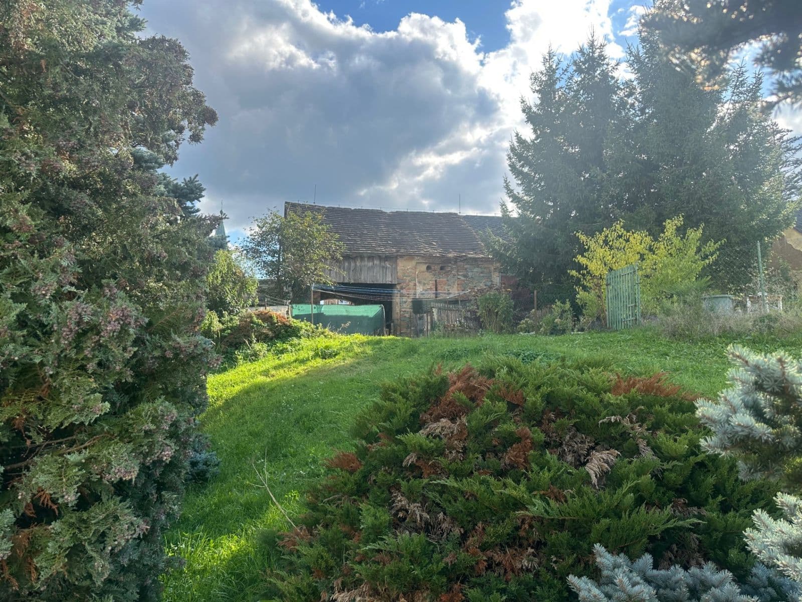 Predaj pozemku 1.278 m², Pečice, Středočeský kraj Predaj pozemku 1.278 m², Pečice, Středočeský kraj