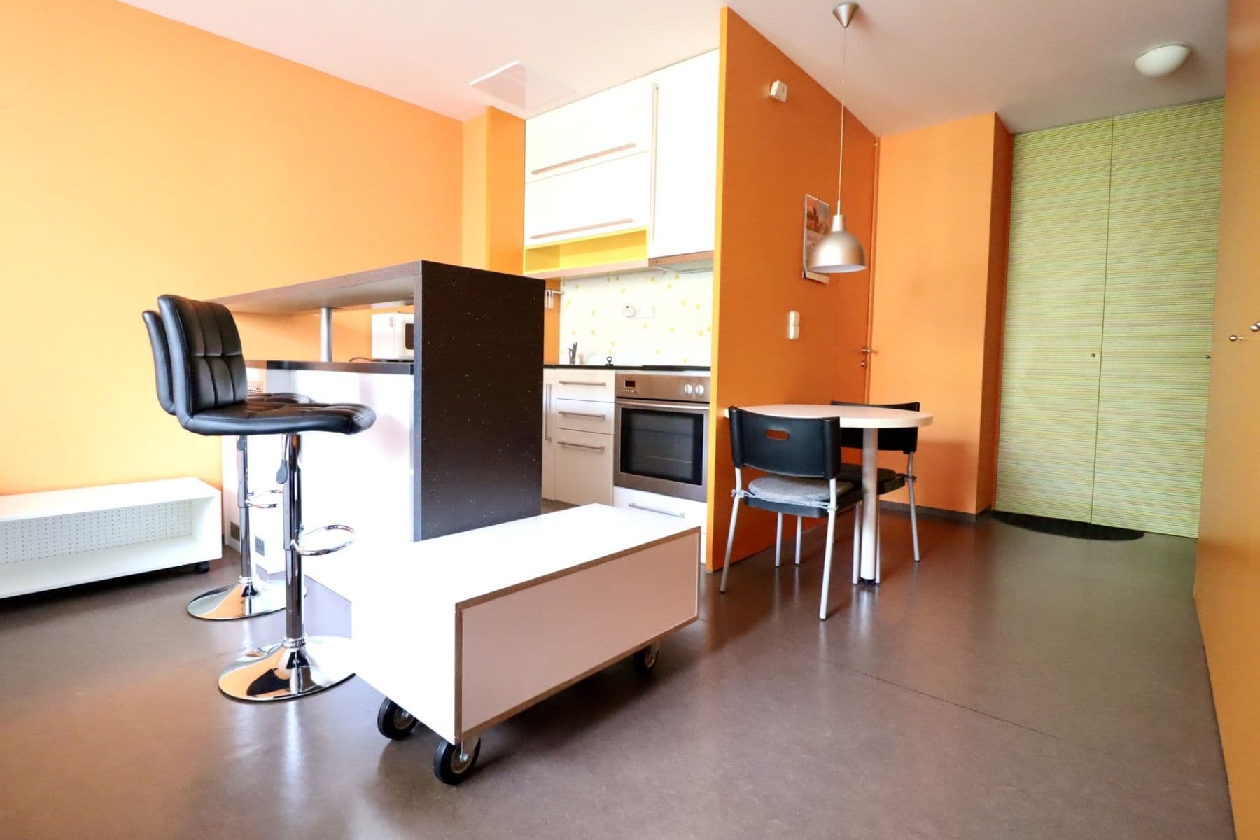 Prenájom bytu 1-izbový 29 m², Počátecká, Praha, Praha Prenájom bytu 1-izbový 29 m², Počátecká, Praha, Praha