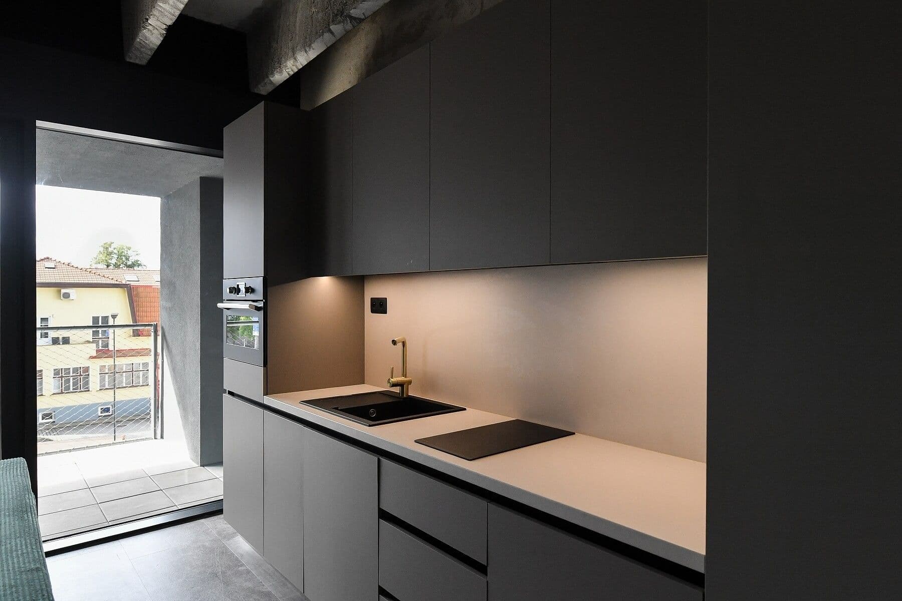 Prenájom bytu 1-izbový 36 m², Československého exilu, Praha, Praha Prenájom bytu 1-izbový 36 m², Československého exilu, Praha, Praha