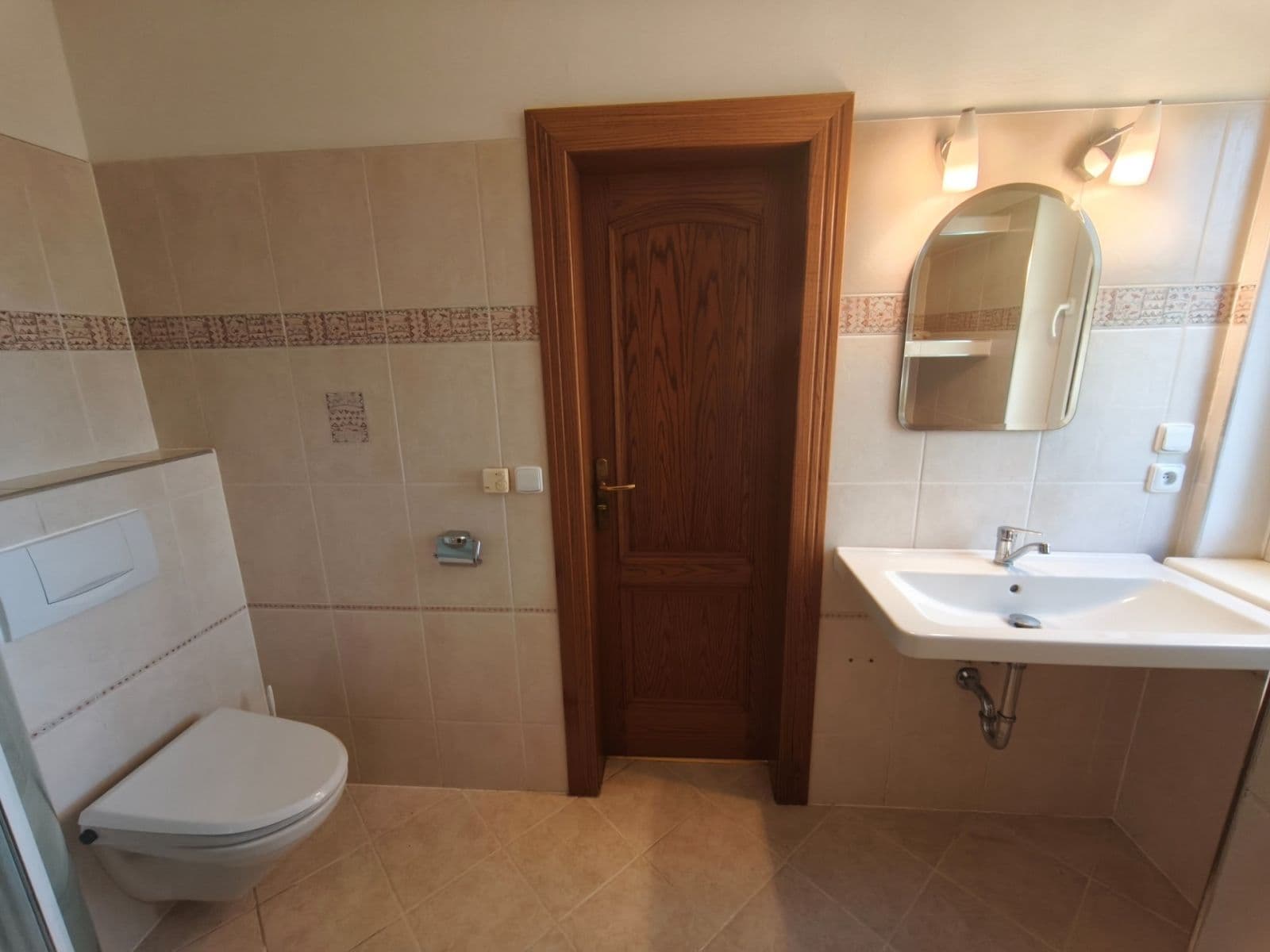 Predaj bytu 5-izbový 212 m², Keltičkova, Ostrava, Moravskoslezský kraj Predaj bytu 5-izbový 212 m², Keltičkova, Ostrava, Moravskoslezský kraj