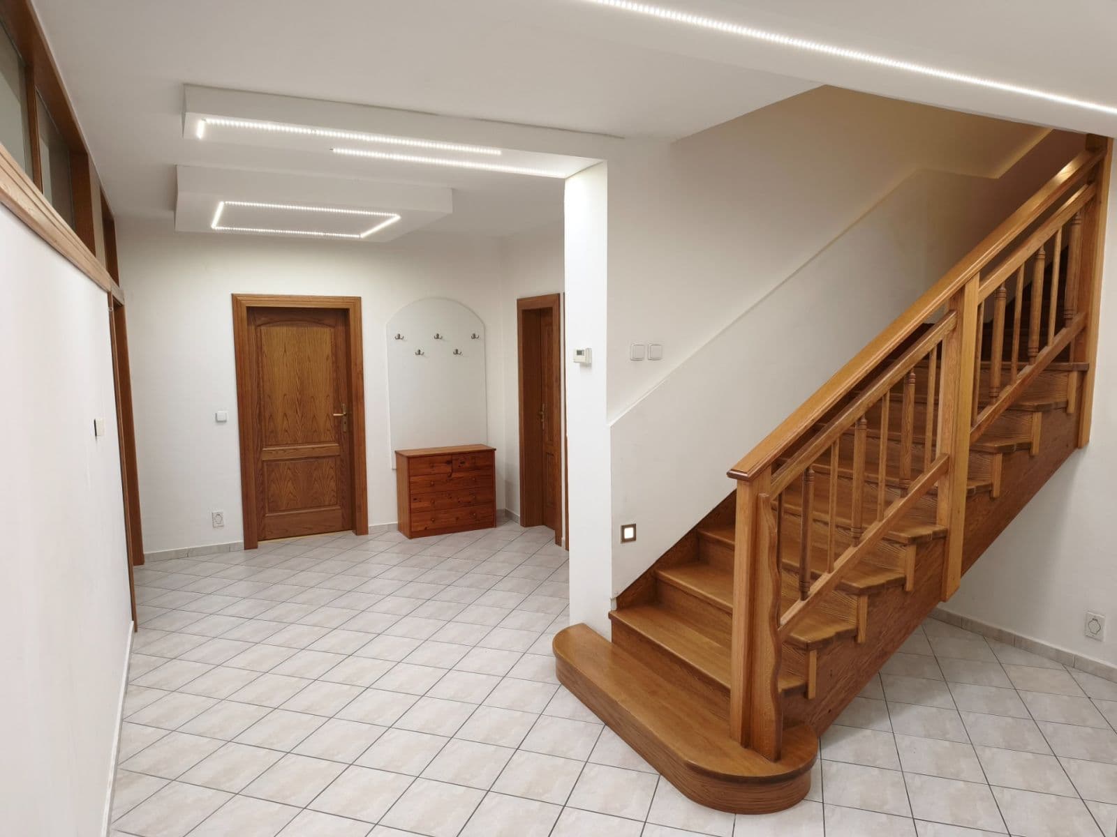 Predaj bytu 5-izbový 212 m², Keltičkova, Ostrava, Moravskoslezský kraj Predaj bytu 5-izbový 212 m², Keltičkova, Ostrava, Moravskoslezský kraj