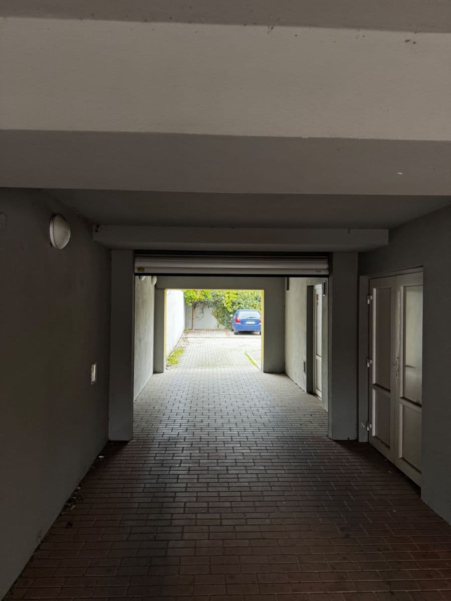 Predaj garáže 14 m², Nová, České Budějovice, Jihočeský kraj Predaj garáže 14 m², Nová, České Budějovice, Jihočeský kraj