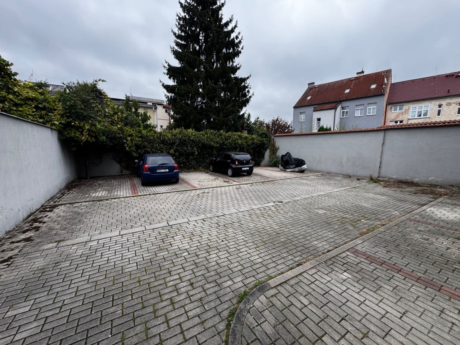 Predaj garáže 14 m², Nová, České Budějovice, Jihočeský kraj Predaj garáže 14 m², Nová, České Budějovice, Jihočeský kraj