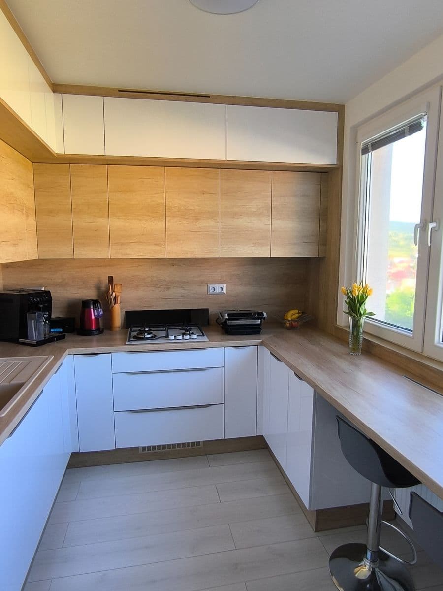 Predaj bytu 3-izbový 70 m², Cígeľská, Rača, Bratislavský kraj Predaj bytu 3-izbový 70 m², Cígeľská, Rača, Bratislavský kraj