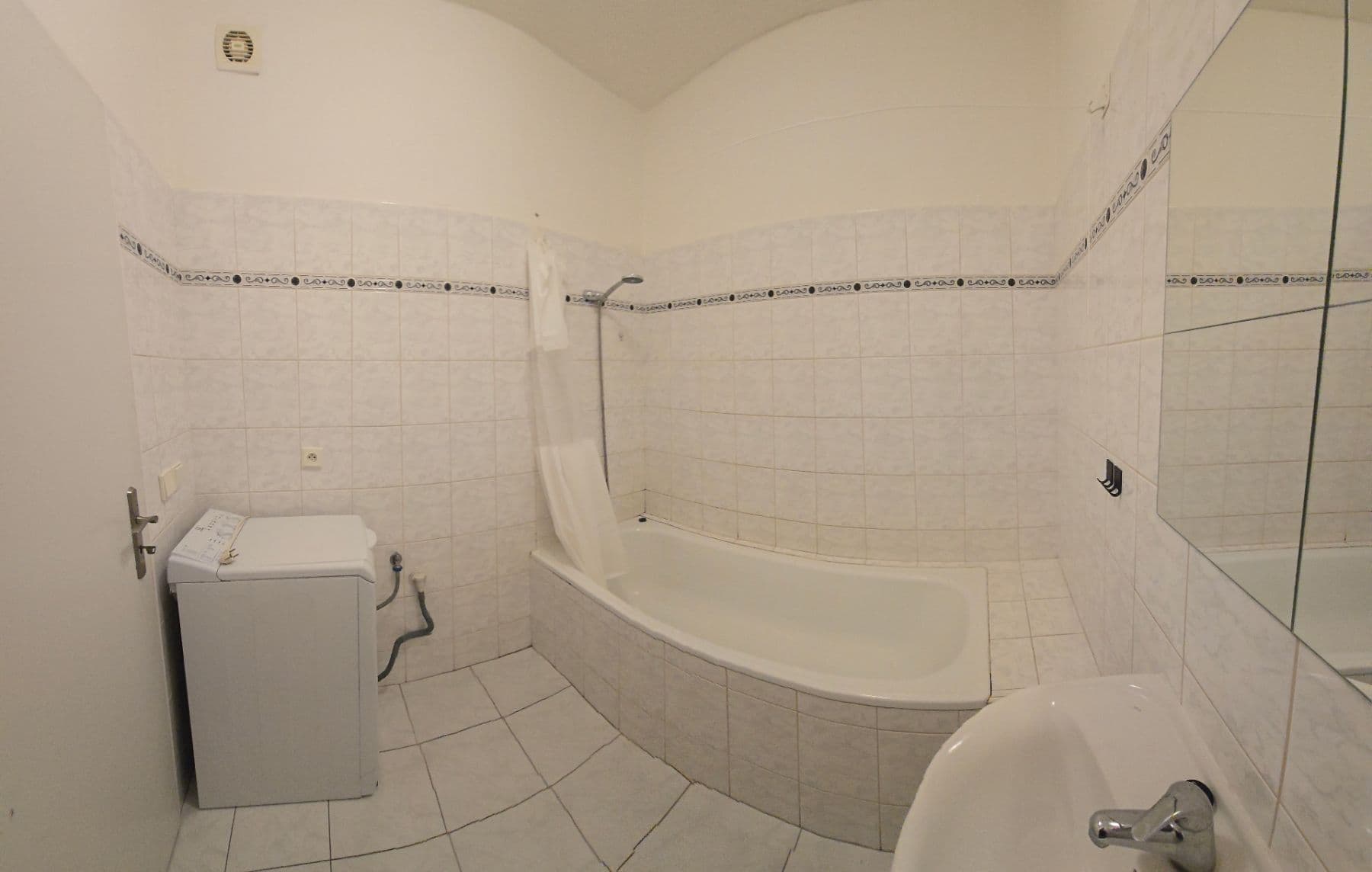 Prenájom bytu 1-izbový 50 m², Pražská, Havlíčkův Brod, Kraj Vysočina Prenájom bytu 1-izbový 50 m², Pražská, Havlíčkův Brod, Kraj Vysočina