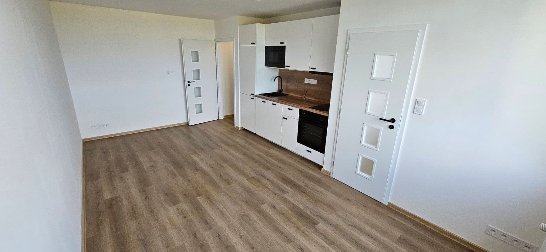 Prenájom bytu 2-izbový 33 m², Kojetická, Neratovice, Středočeský kraj Prenájom bytu 2-izbový 33 m², Kojetická, Neratovice, Středočeský kraj