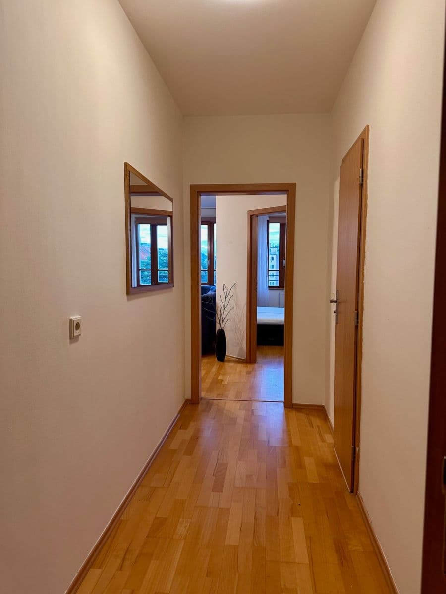 Predaj bytu 2-izbový 58 m², Petrohradská, Praha, Praha Predaj bytu 2-izbový 58 m², Petrohradská, Praha, Praha