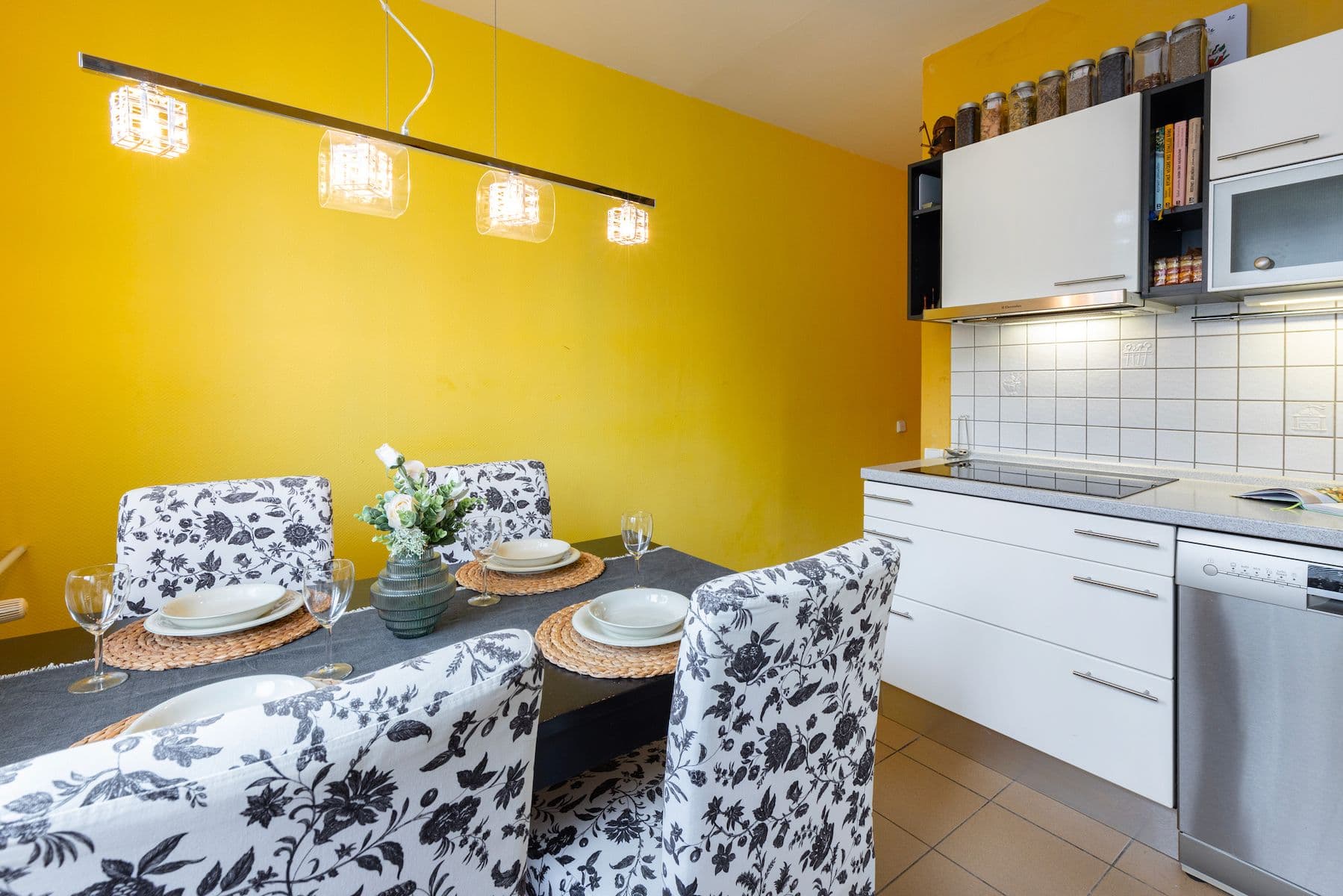 Predaj bytu 3-izbový 70 m², Tasovská, Praha, Praha Predaj bytu 3-izbový 70 m², Tasovská, Praha, Praha