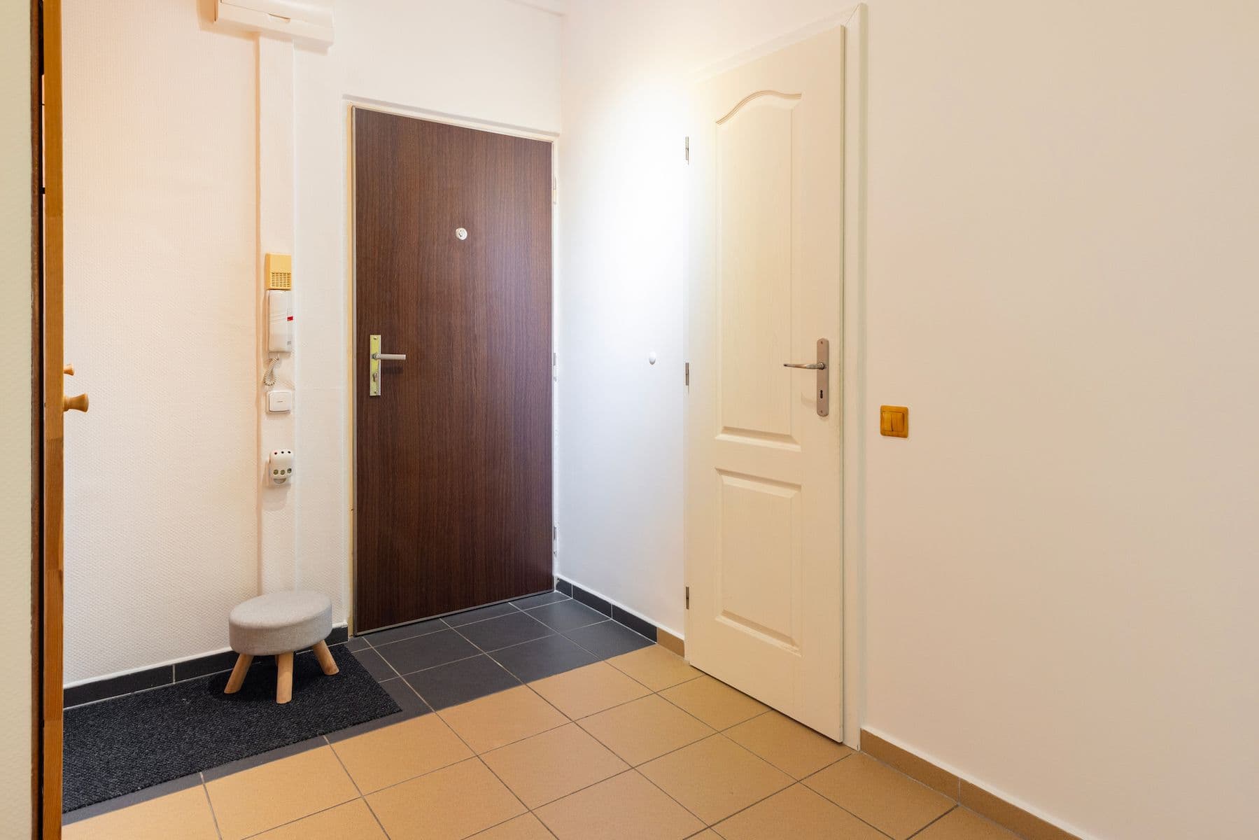 Predaj bytu 3-izbový 70 m², Tasovská, Praha, Praha Predaj bytu 3-izbový 70 m², Tasovská, Praha, Praha