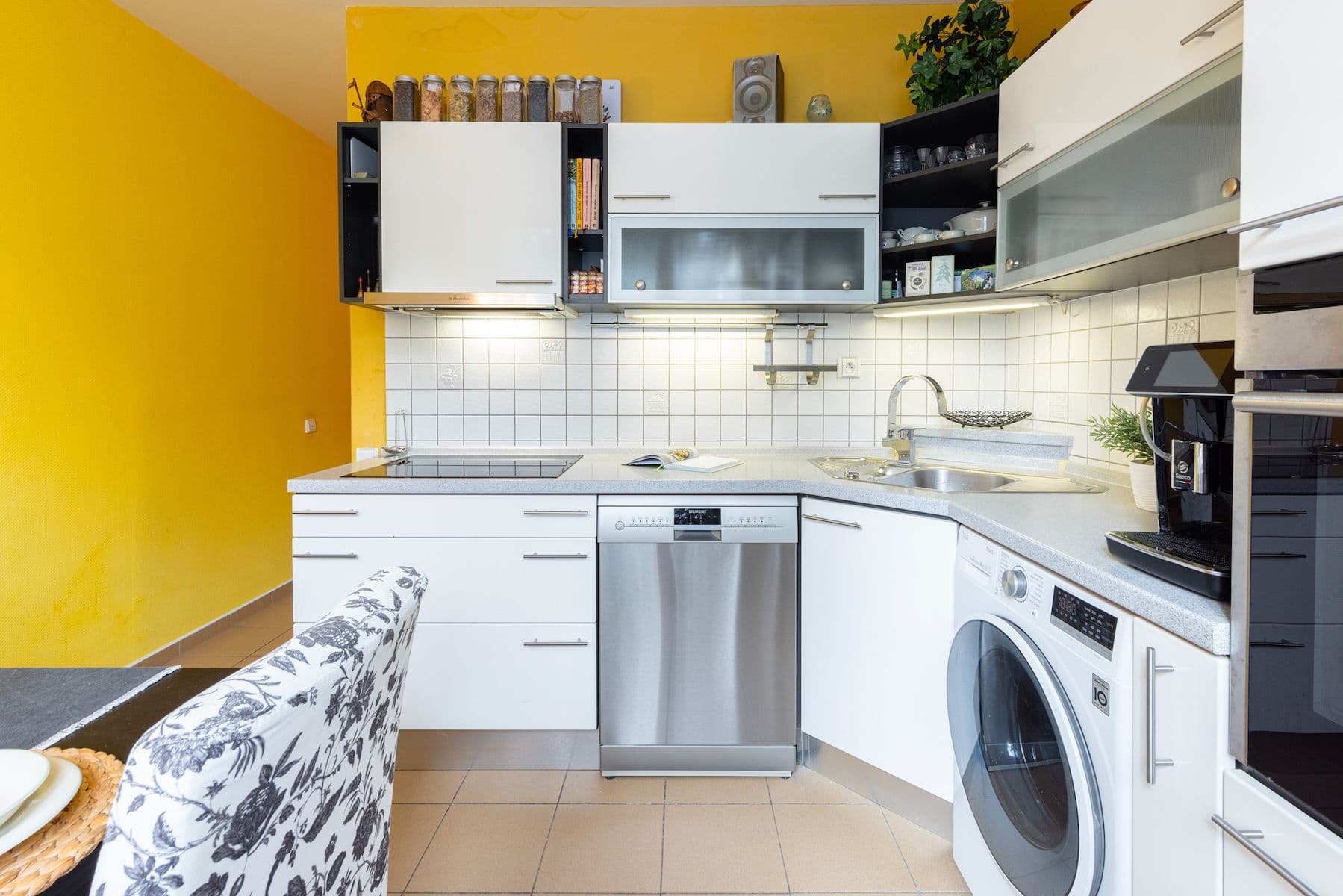 Predaj bytu 3-izbový 70 m², Tasovská, Praha, Praha Predaj bytu 3-izbový 70 m², Tasovská, Praha, Praha