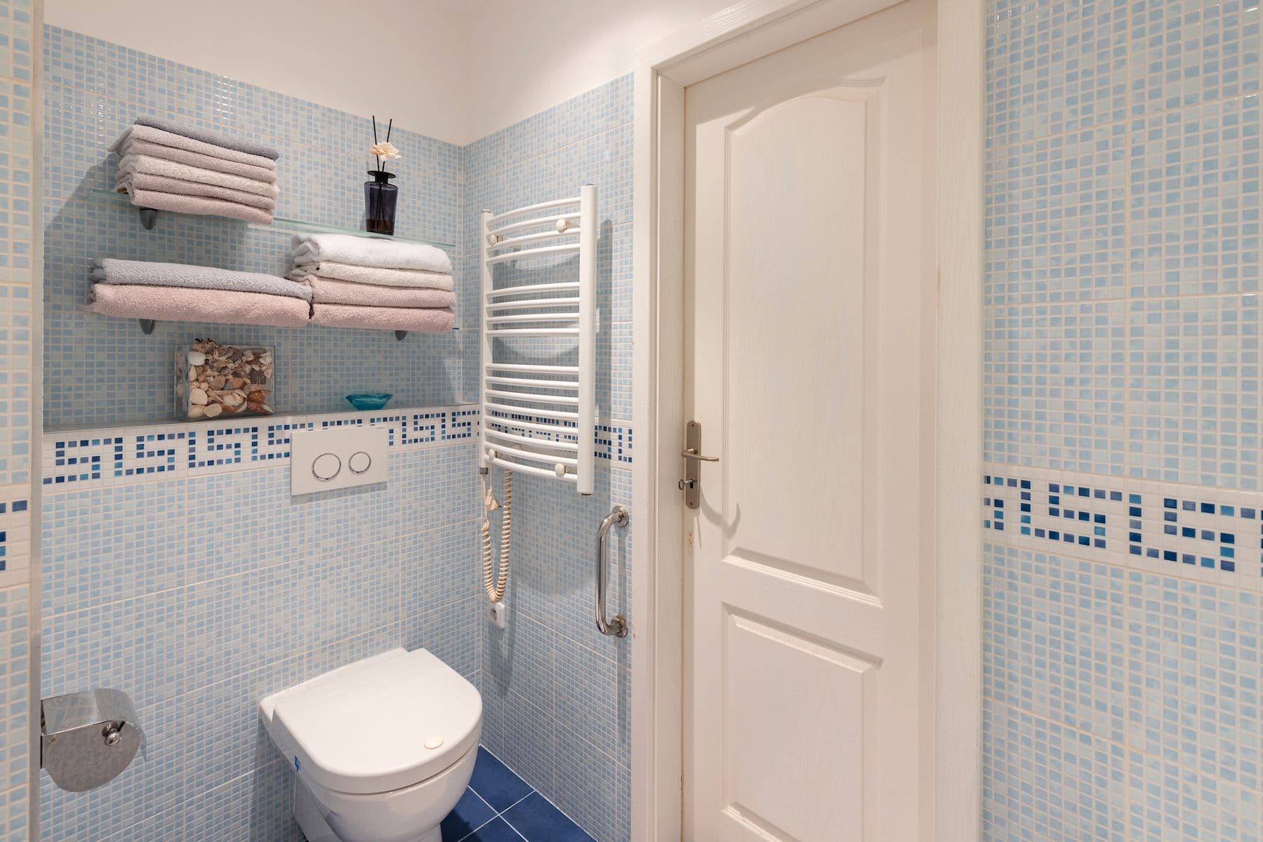 Predaj bytu 3-izbový 70 m², Tasovská, Praha, Praha Predaj bytu 3-izbový 70 m², Tasovská, Praha, Praha