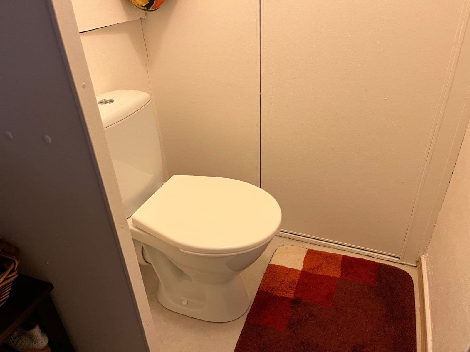 Prenájom bytu 3-izbový 76 m², Dolná, Banská Štiavnica, Banskobystrický kraj Prenájom bytu 3-izbový 76 m², Dolná, Banská Štiavnica, Banskobystrický kraj