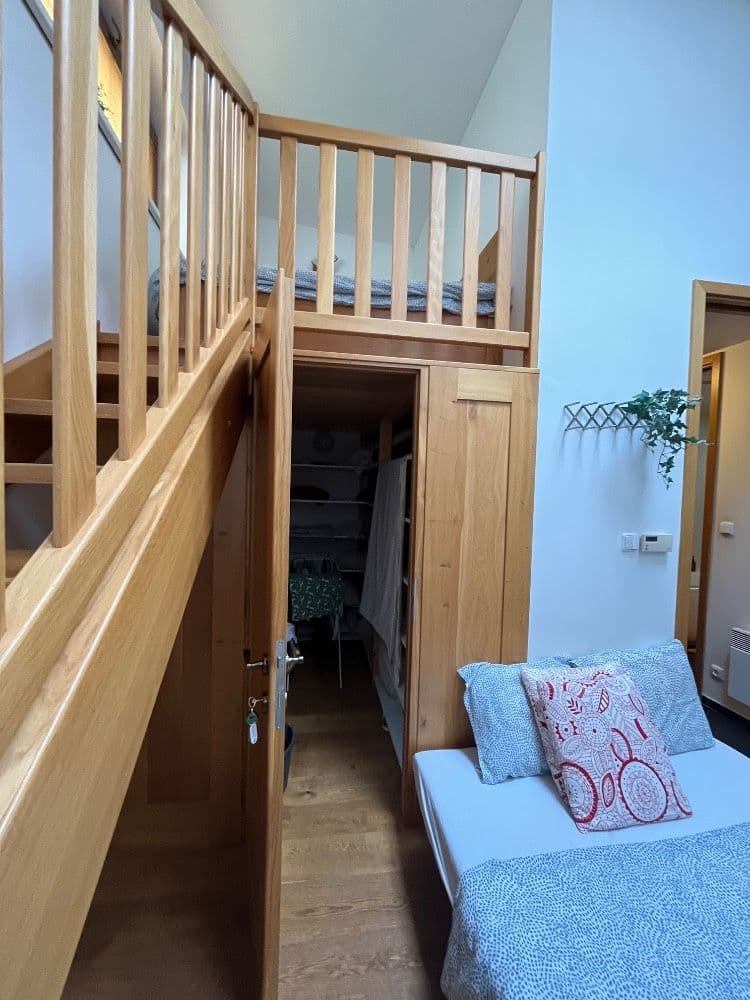 Predaj bytu 1-izbový 36 m², Uruguayská, Praha, Praha Predaj bytu 1-izbový 36 m², Uruguayská, Praha, Praha