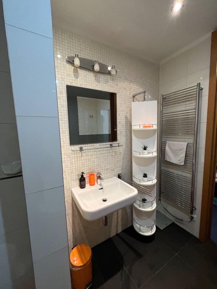 Predaj bytu 1-izbový 36 m², Uruguayská, Praha, Praha Predaj bytu 1-izbový 36 m², Uruguayská, Praha, Praha