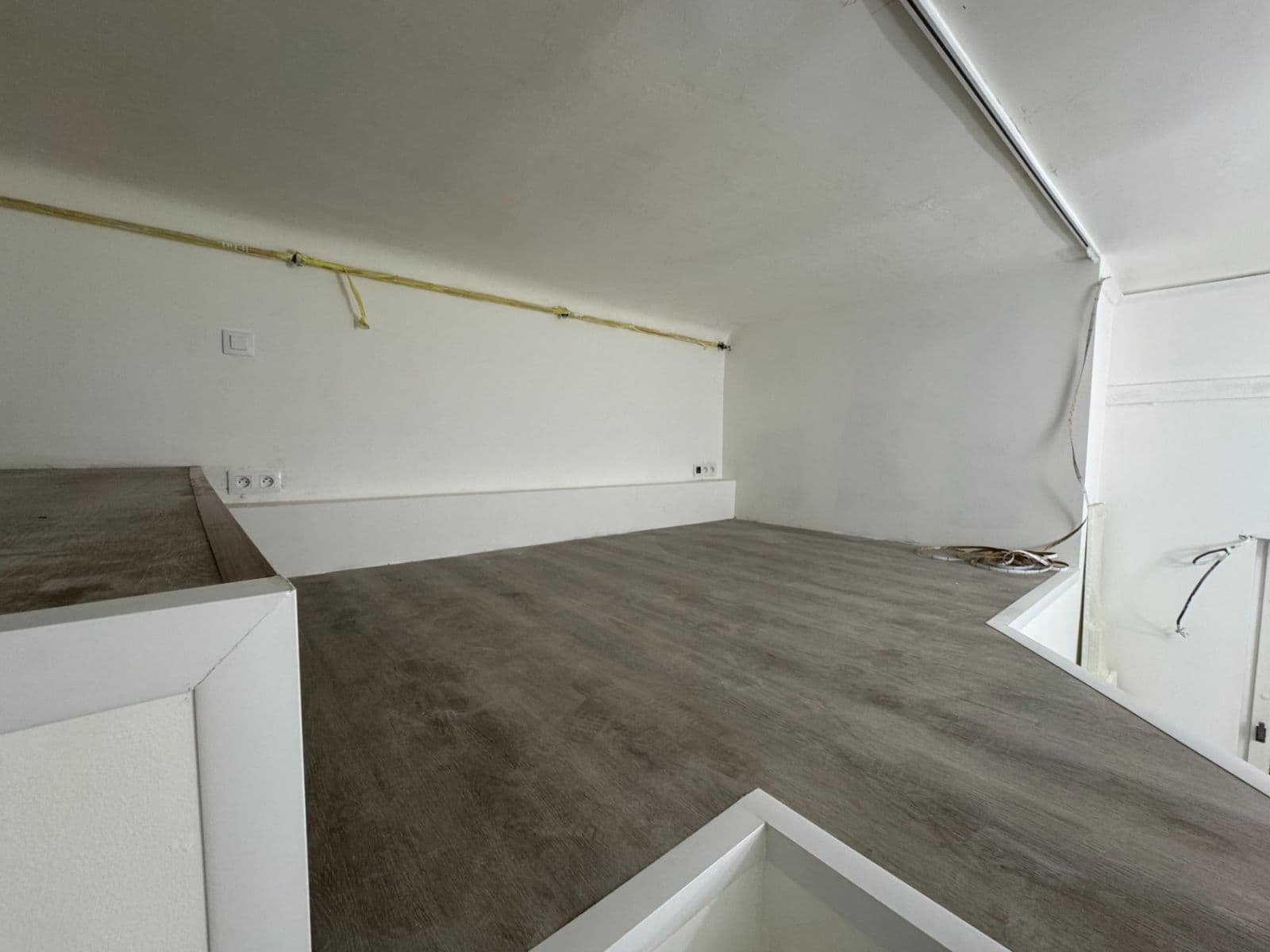 Prenájom bytu 1-izbový 22 m², U Půjčovny, Praha, Praha Prenájom bytu 1-izbový 22 m², U Půjčovny, Praha, Praha