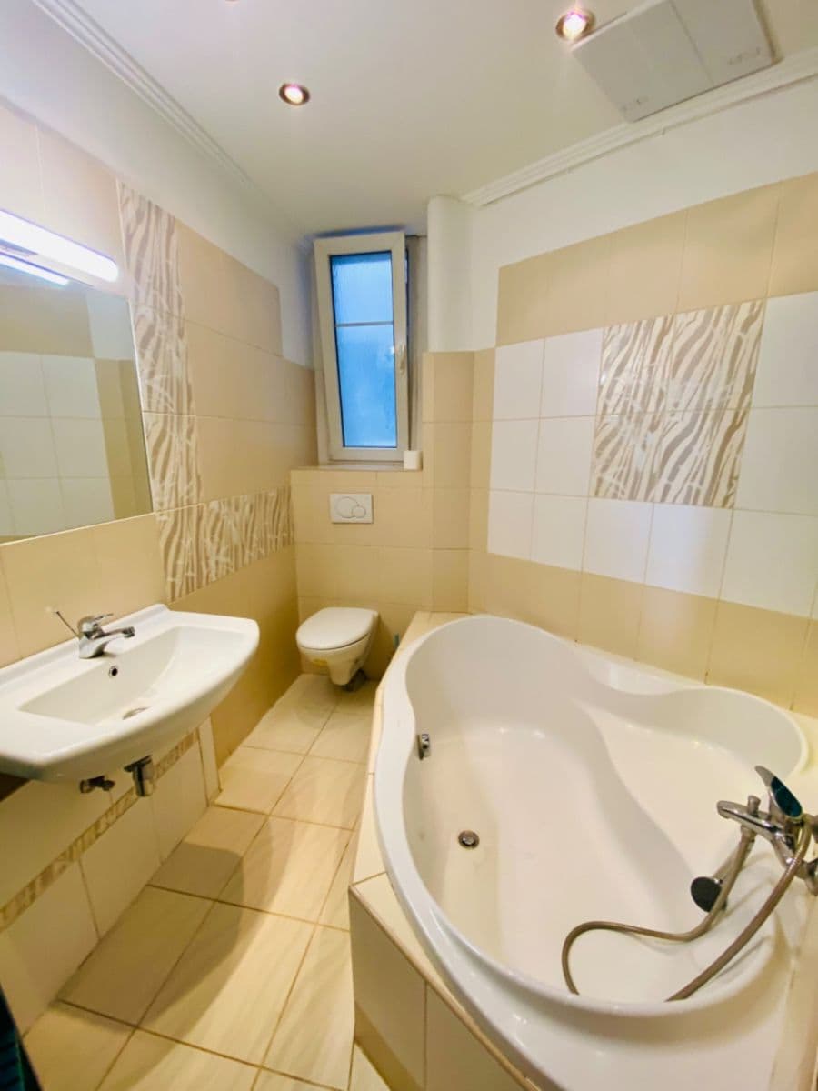 Predaj bytu 2-izbový 53 m², Na Dědince, Praha, Praha Predaj bytu 2-izbový 53 m², Na Dědince, Praha, Praha