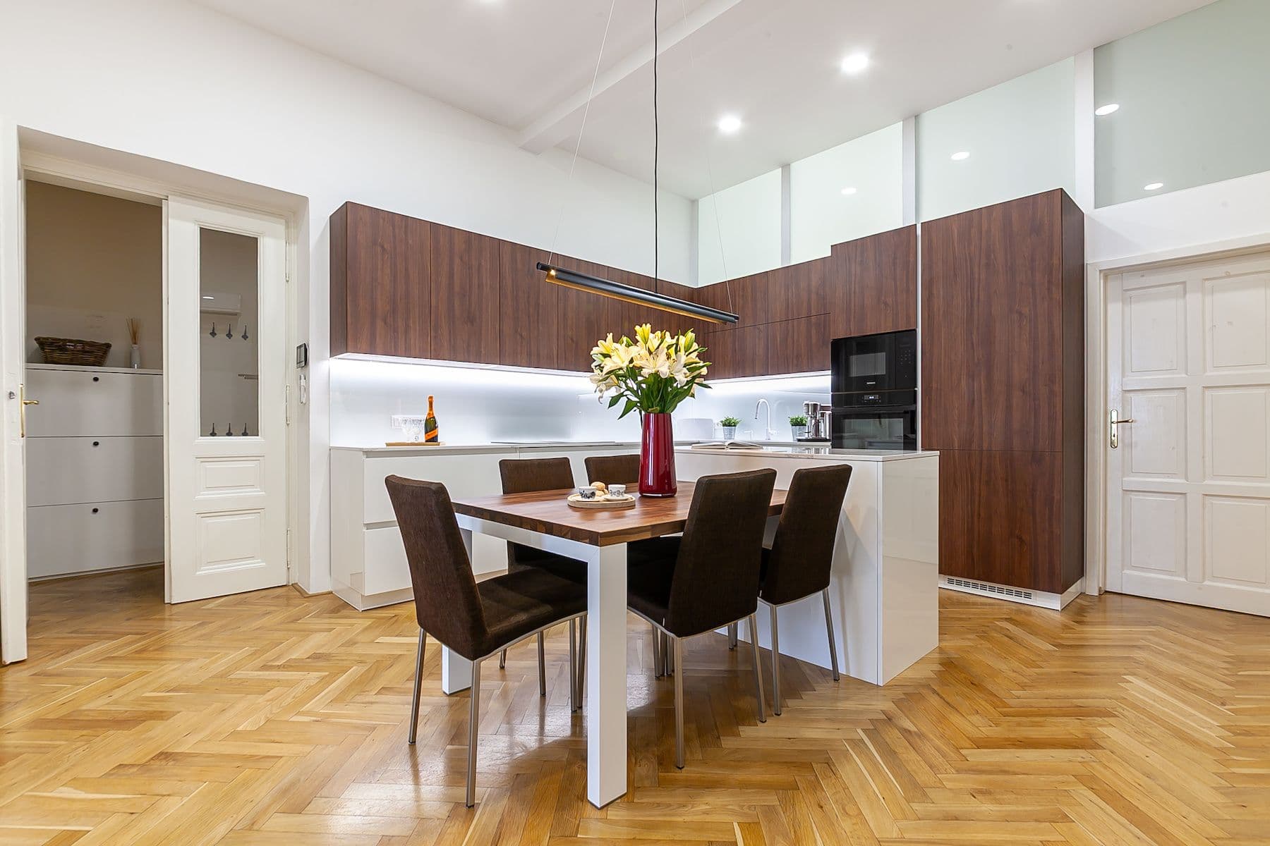 Predaj bytu 3-izbový 107 m², Soukenická, Praha, Praha Predaj bytu 3-izbový 107 m², Soukenická, Praha, Praha