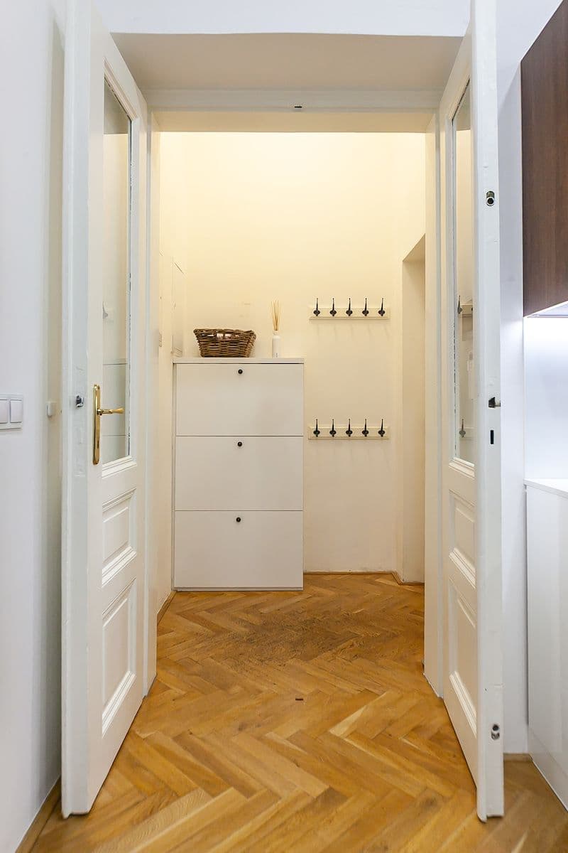 Predaj bytu 3-izbový 107 m², Soukenická, Praha, Praha Predaj bytu 3-izbový 107 m², Soukenická, Praha, Praha