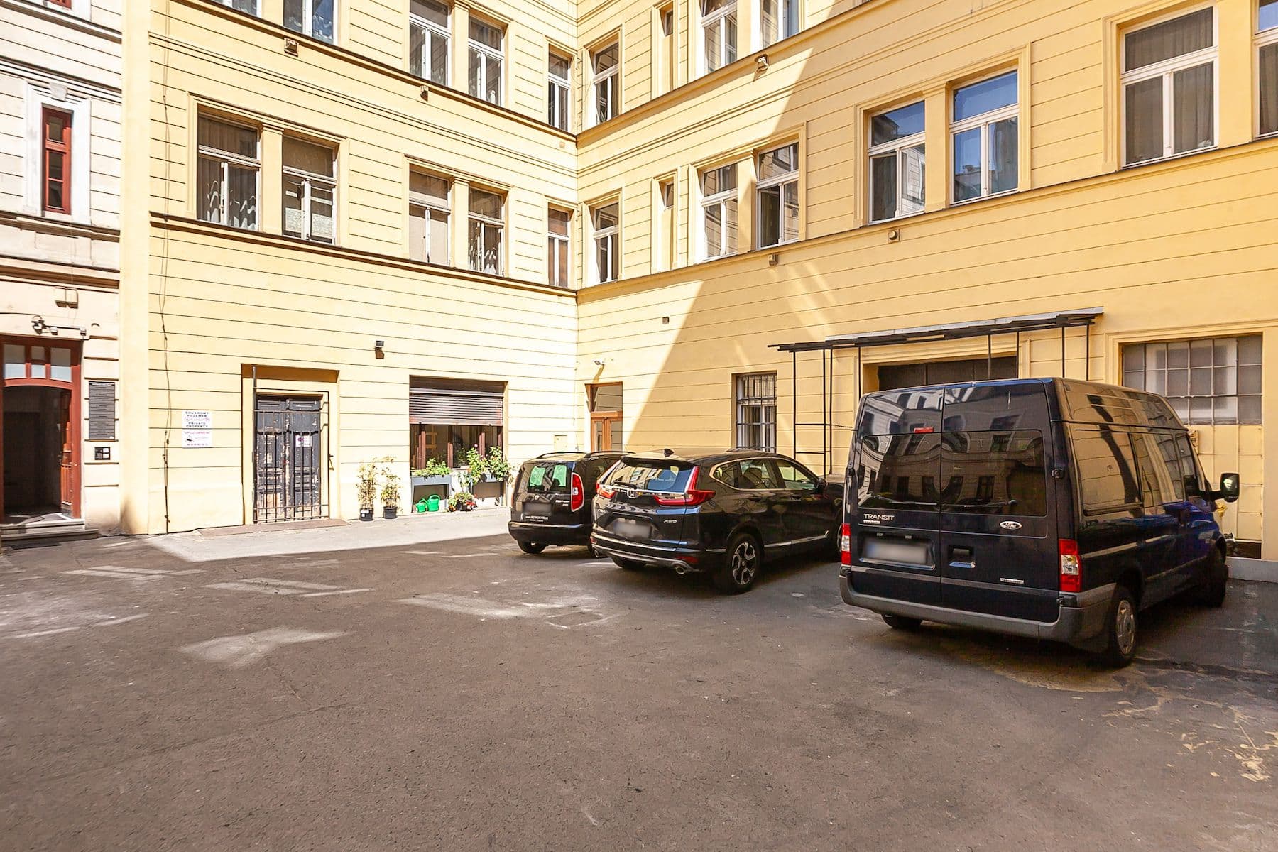 Predaj bytu 3-izbový 107 m², Soukenická, Praha, Praha Predaj bytu 3-izbový 107 m², Soukenická, Praha, Praha