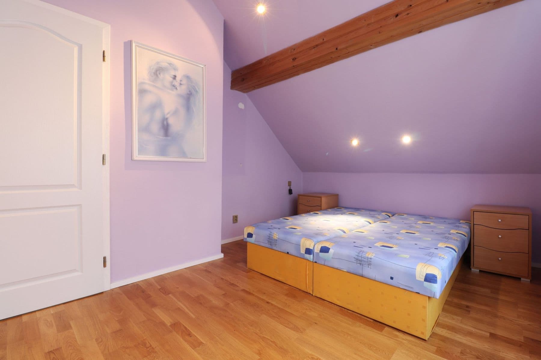 Prenájom bytu 3-izbový 91 m², M. Majerové, Kladno, Středočeský kraj Prenájom bytu 3-izbový 91 m², M. Majerové, Kladno, Středočeský kraj