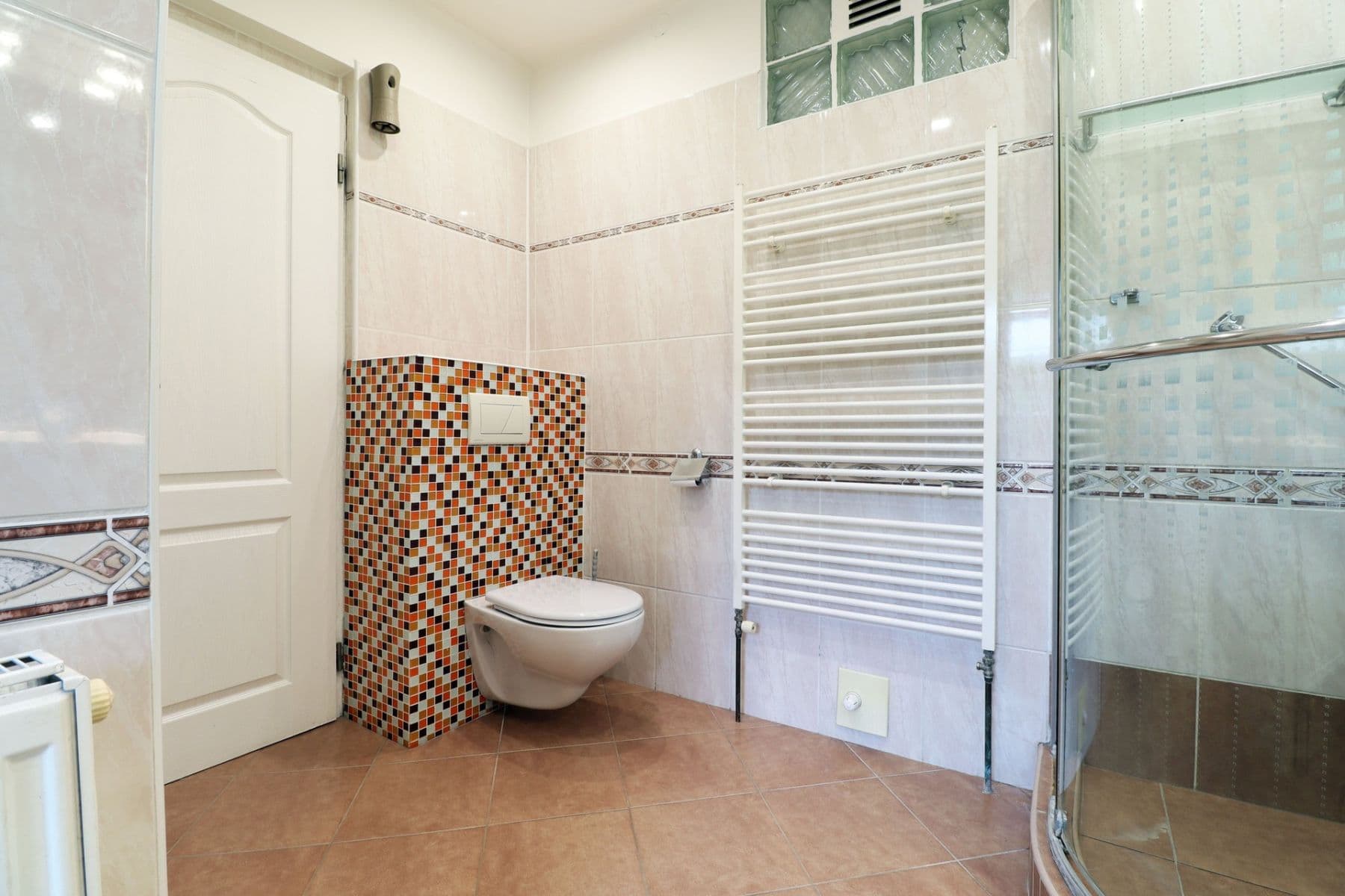 Prenájom bytu 3-izbový 91 m², M. Majerové, Kladno, Středočeský kraj Prenájom bytu 3-izbový 91 m², M. Majerové, Kladno, Středočeský kraj