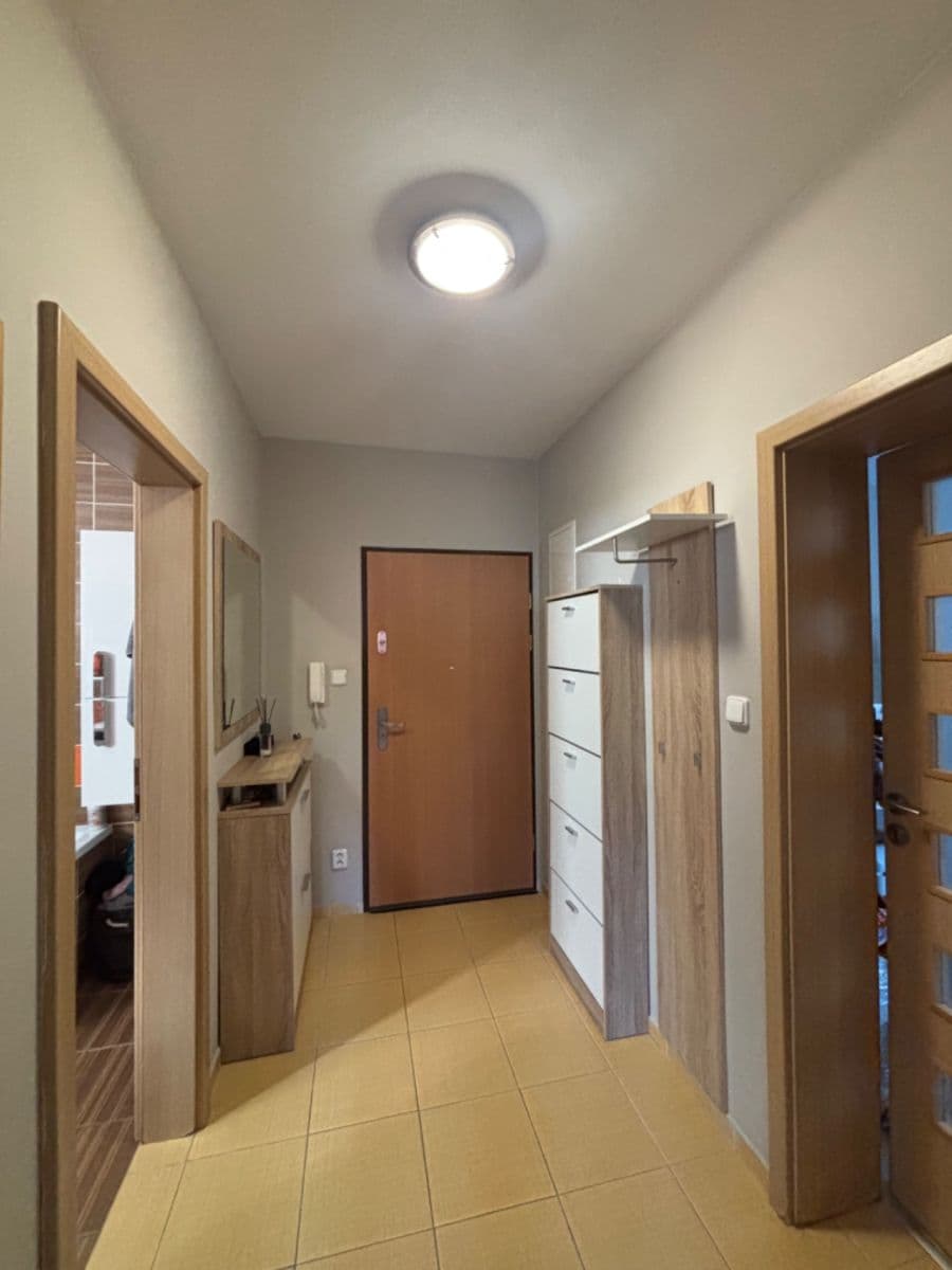 Predaj bytu 2-izbový 64 m², Sloupecká, Měchenice, Středočeský kraj Predaj bytu 2-izbový 64 m², Sloupecká, Měchenice, Středočeský kraj