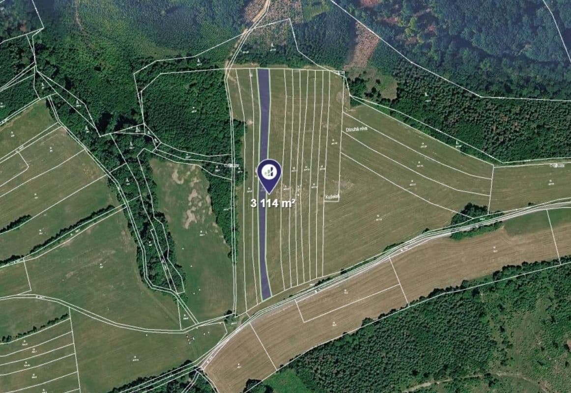 Predaj pozemku 3.114 m², Loučka, Zlínský kraj Predaj pozemku 3.114 m², Loučka, Zlínský kraj