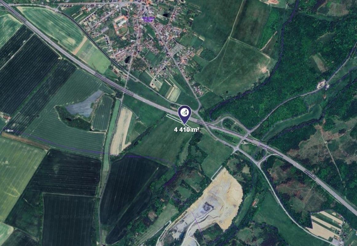 Predaj pozemku 4.410 m², Velký Újezd, Olomoucký kraj Predaj pozemku 4.410 m², Velký Újezd, Olomoucký kraj