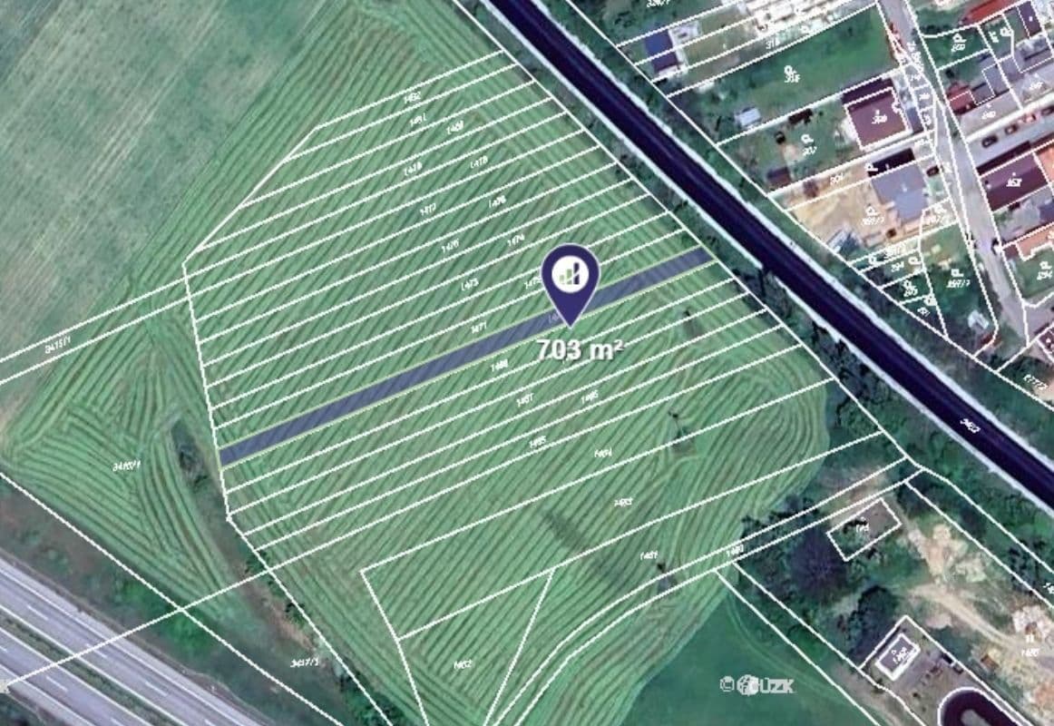 Predaj pozemku 3.815 m², Velký Újezd, Olomoucký kraj Predaj pozemku 3.815 m², Velký Újezd, Olomoucký kraj