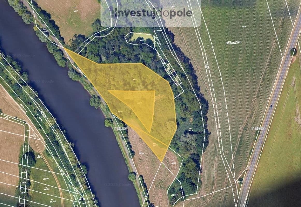 Predaj pozemku 3.472 m², Hradec Králové, Královéhradecký kraj Predaj pozemku 3.472 m², Hradec Králové, Královéhradecký kraj