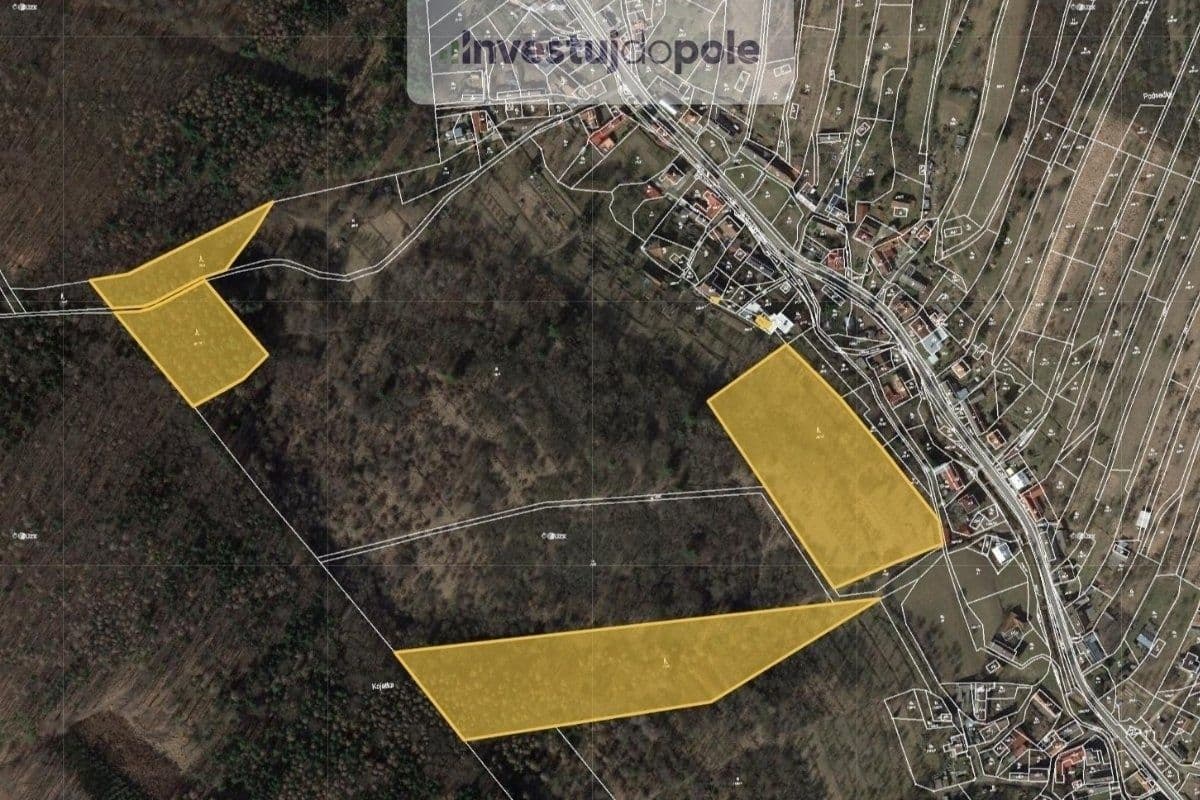 Predaj pozemku 3.357 m², Jankovice, Zlínský kraj Predaj pozemku 3.357 m², Jankovice, Zlínský kraj
