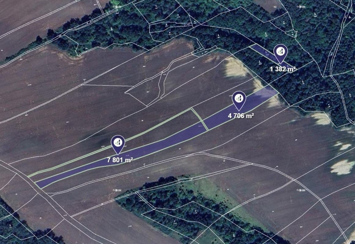 Predaj pozemku 4.921 m², Úštěk, Ústecký kraj Predaj pozemku 4.921 m², Úštěk, Ústecký kraj