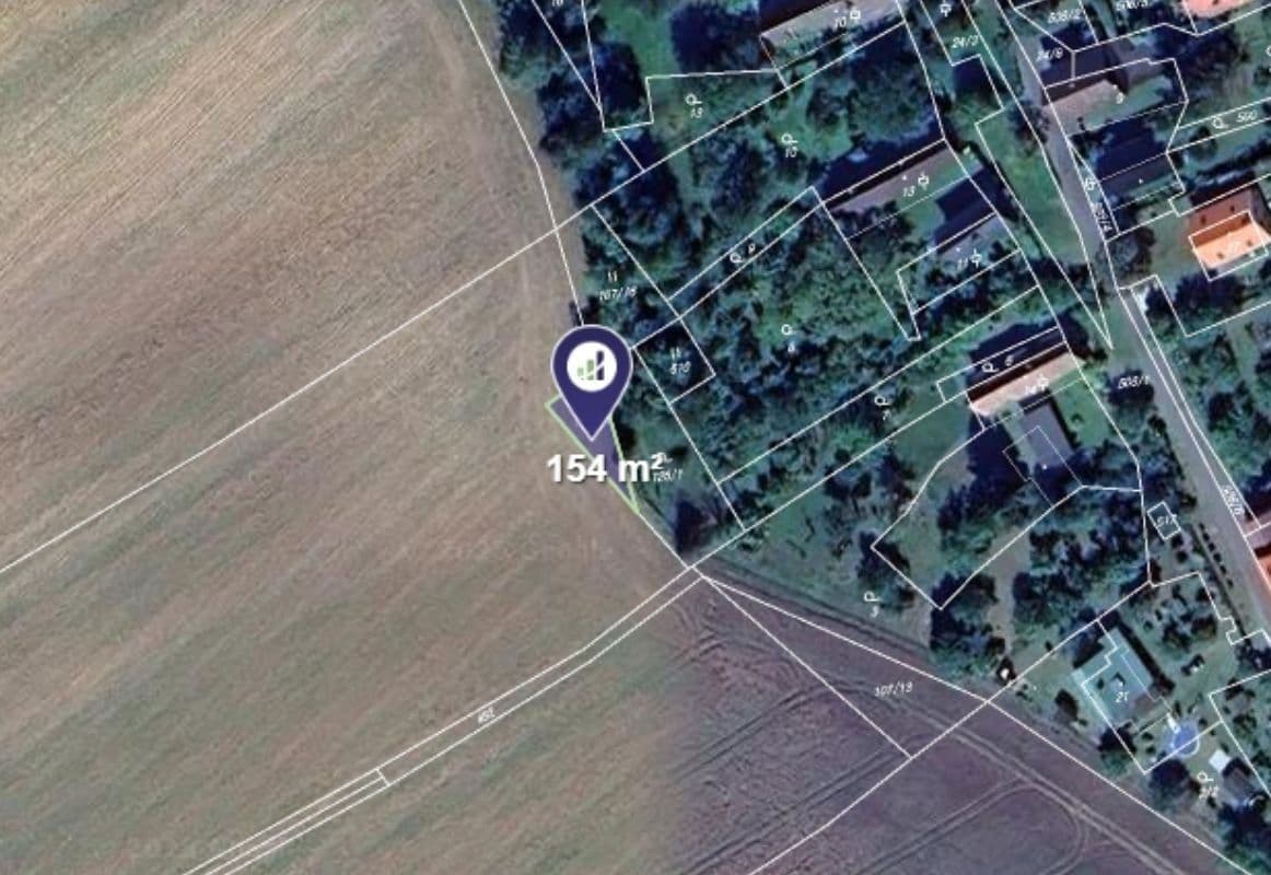 Predaj pozemku 4.921 m², Úštěk, Ústecký kraj Predaj pozemku 4.921 m², Úštěk, Ústecký kraj