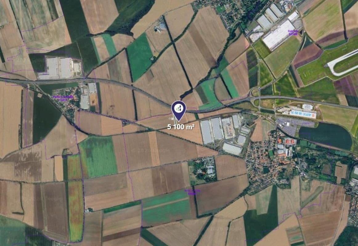 Predaj pozemku 5.100 m², Jeneč, Středočeský kraj Predaj pozemku 5.100 m², Jeneč, Středočeský kraj