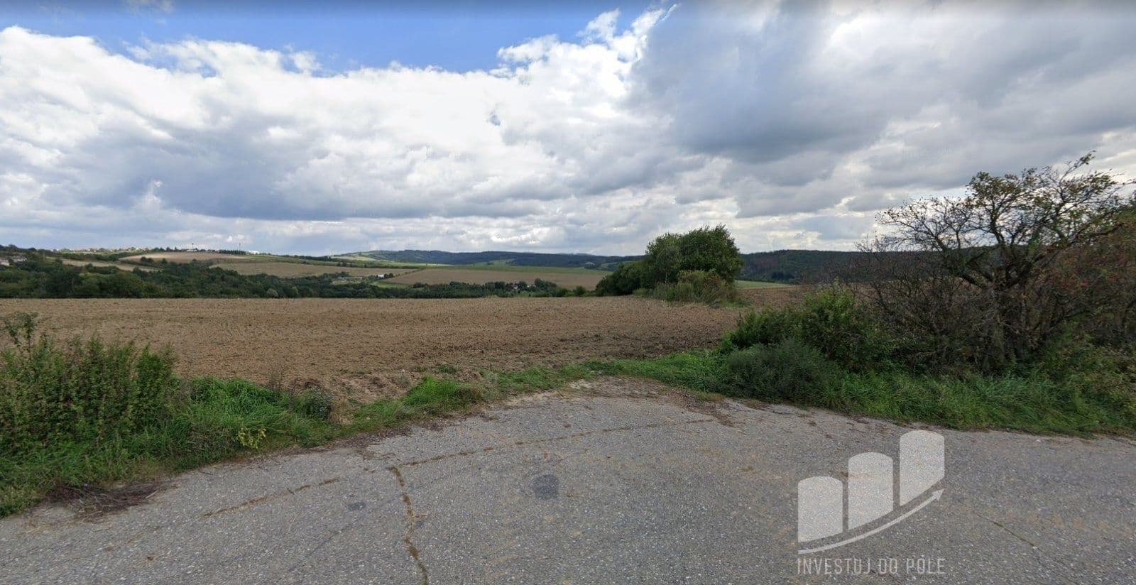 Predaj pozemku 10.300 m², Lhota, Zlínský kraj Predaj pozemku 10.300 m², Lhota, Zlínský kraj