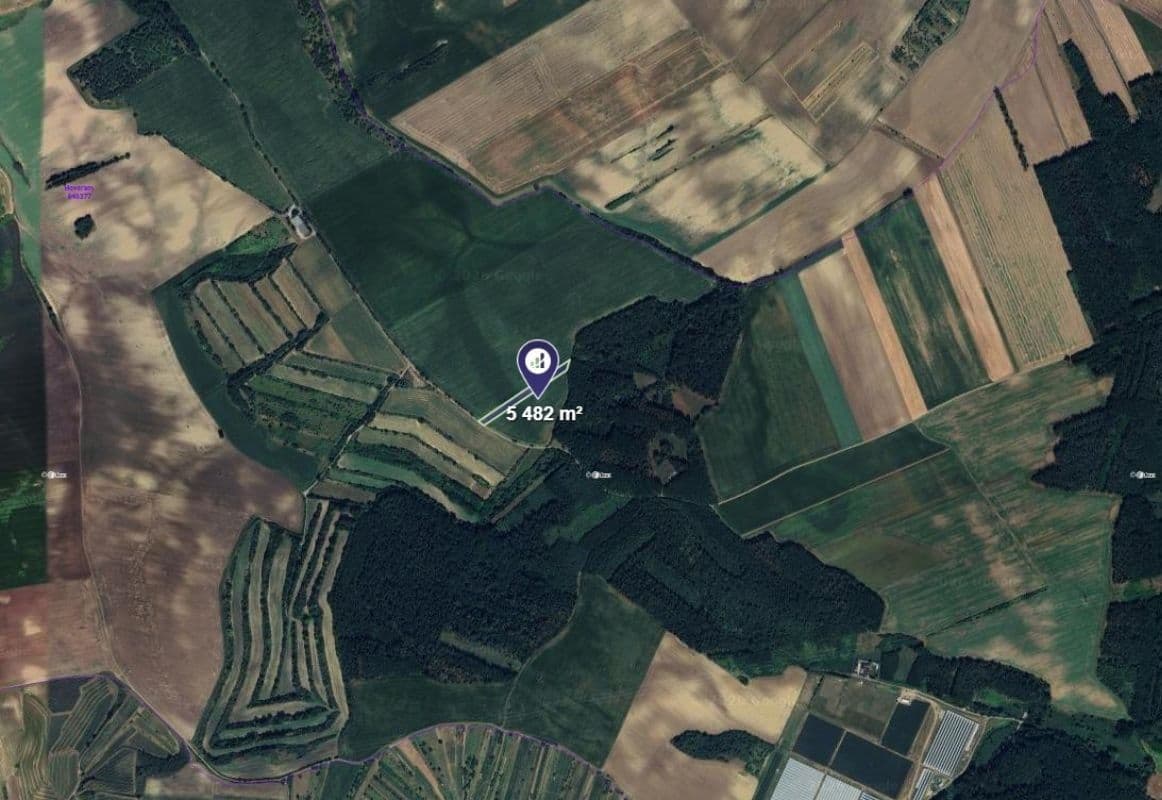 Predaj pozemku 5.482 m², Hovorany, Jihomoravský kraj Predaj pozemku 5.482 m², Hovorany, Jihomoravský kraj