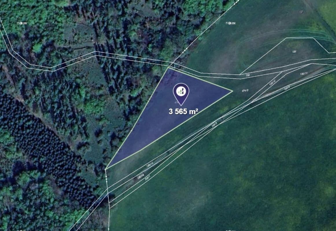 Predaj pozemku 3.565 m², Hracholusky, Středočeský kraj Predaj pozemku 3.565 m², Hracholusky, Středočeský kraj