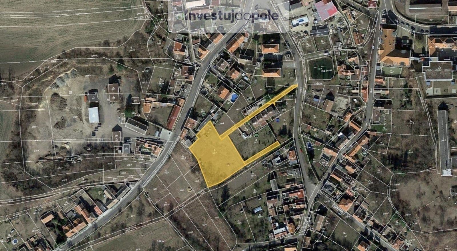 Predaj pozemku 3.529 m², Mšené-lázně, Ústecký kraj Predaj pozemku 3.529 m², Mšené-lázně, Ústecký kraj