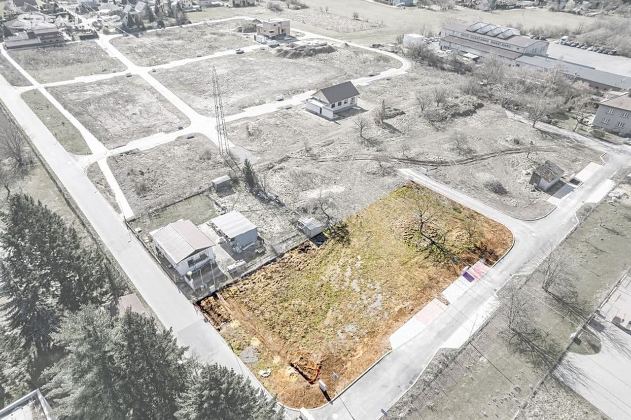 Predaj pozemku 1.397 m², Za Archivem, Dobřichovice, Středočeský kraj Predaj pozemku 1.397 m², Za Archivem, Dobřichovice, Středočeský kraj