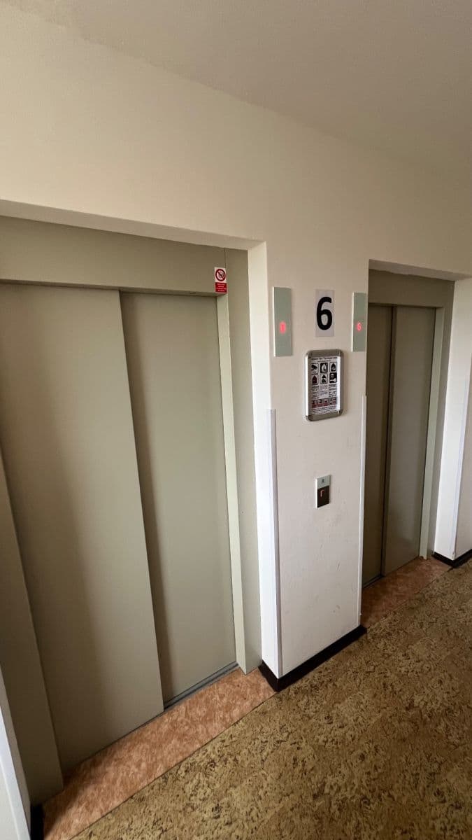 Prenájom bytu 2-izbový 48 m², Průběžná, Praha, Praha Prenájom bytu 2-izbový 48 m², Průběžná, Praha, Praha