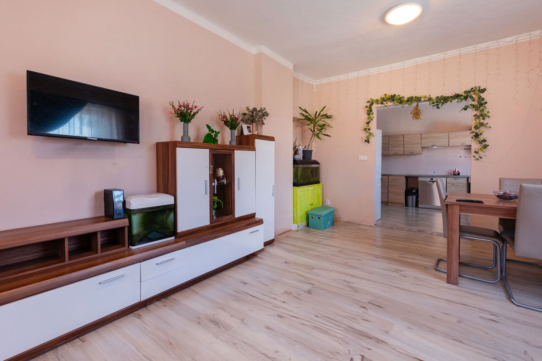 Predaj domu 297 m², pozemek 399 m², Pivovarská, Hostomice, Středočeský kraj Predaj domu 297 m², pozemek 399 m², Pivovarská, Hostomice, Středočeský kraj