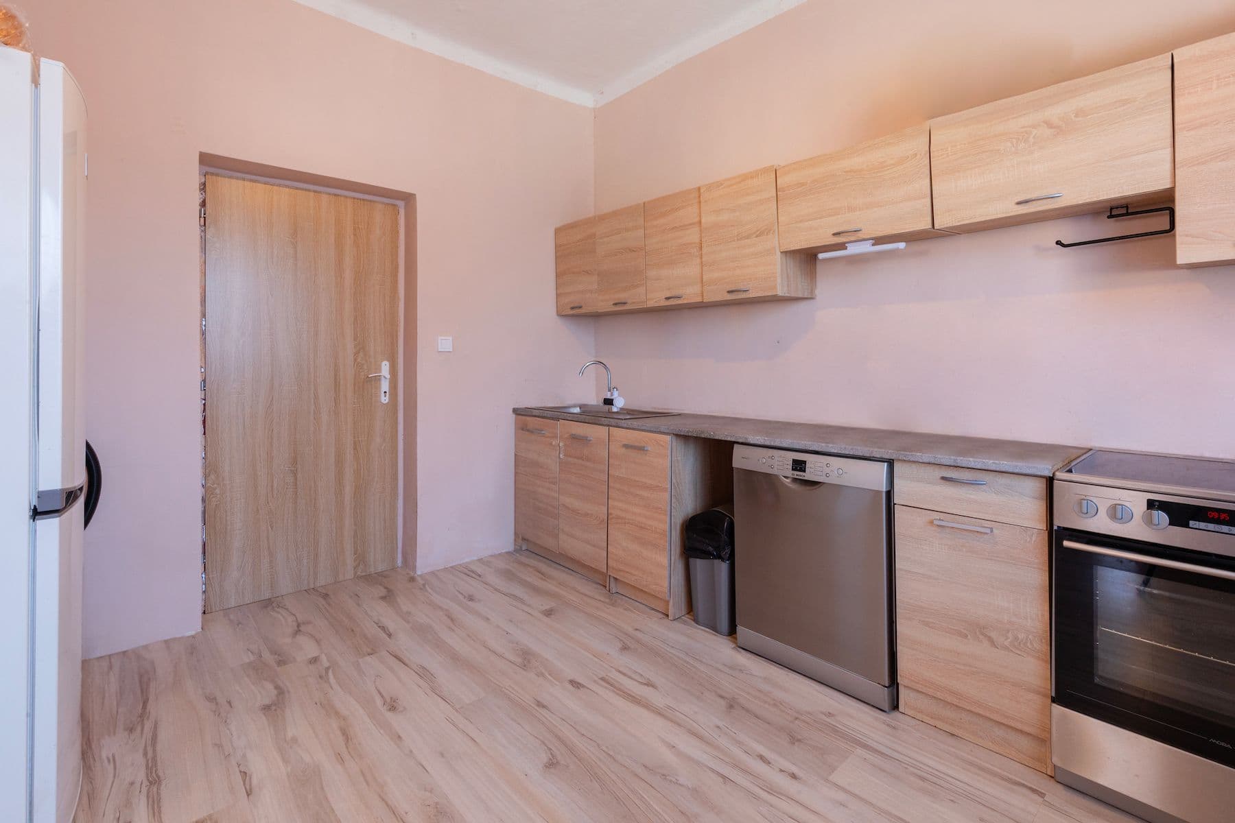 Predaj domu 297 m², pozemek 399 m², Pivovarská, Hostomice, Středočeský kraj Predaj domu 297 m², pozemek 399 m², Pivovarská, Hostomice, Středočeský kraj