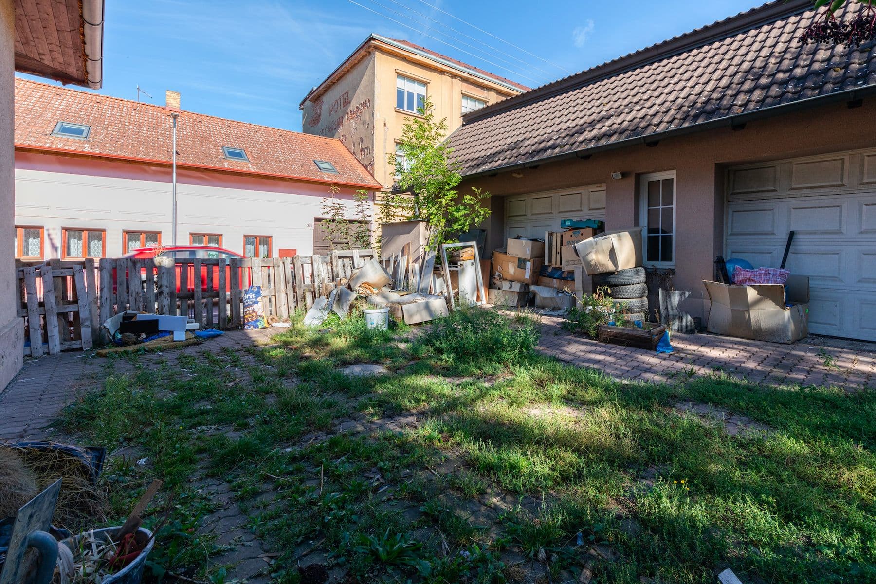 Predaj domu 297 m², pozemek 399 m², Pivovarská, Hostomice, Středočeský kraj Predaj domu 297 m², pozemek 399 m², Pivovarská, Hostomice, Středočeský kraj