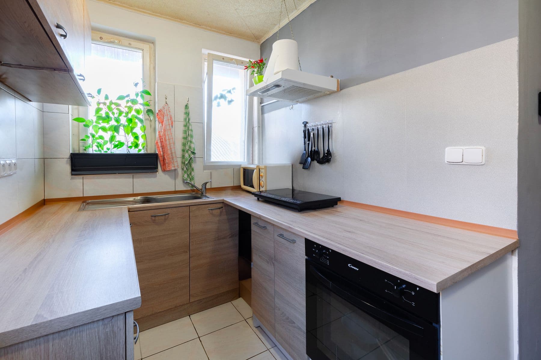 Predaj domu 297 m², pozemek 399 m², Pivovarská, Hostomice, Středočeský kraj Predaj domu 297 m², pozemek 399 m², Pivovarská, Hostomice, Středočeský kraj