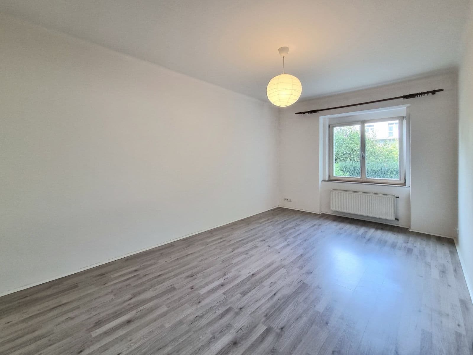 Prenájom bytu 2-izbový 48 m², Malešická, Praha, Praha Prenájom bytu 2-izbový 48 m², Malešická, Praha, Praha
