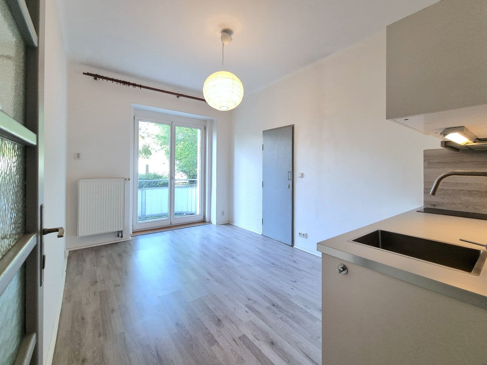 Prenájom bytu 2-izbový 48 m², Malešická, Praha, Praha Prenájom bytu 2-izbový 48 m², Malešická, Praha, Praha