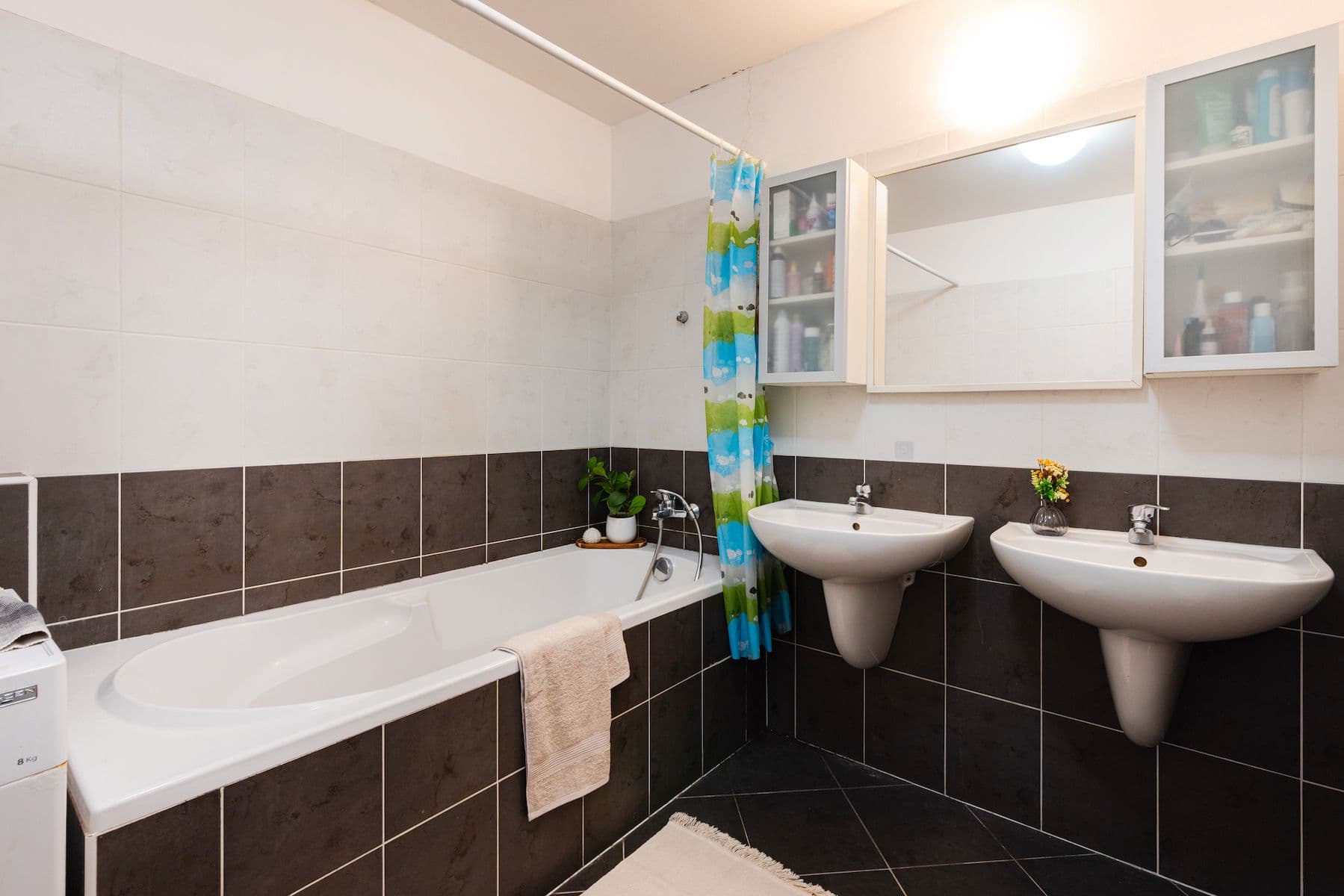 Predaj bytu 3-izbový 97 m², Na Hroudě, Praha, Praha Predaj bytu 3-izbový 97 m², Na Hroudě, Praha, Praha