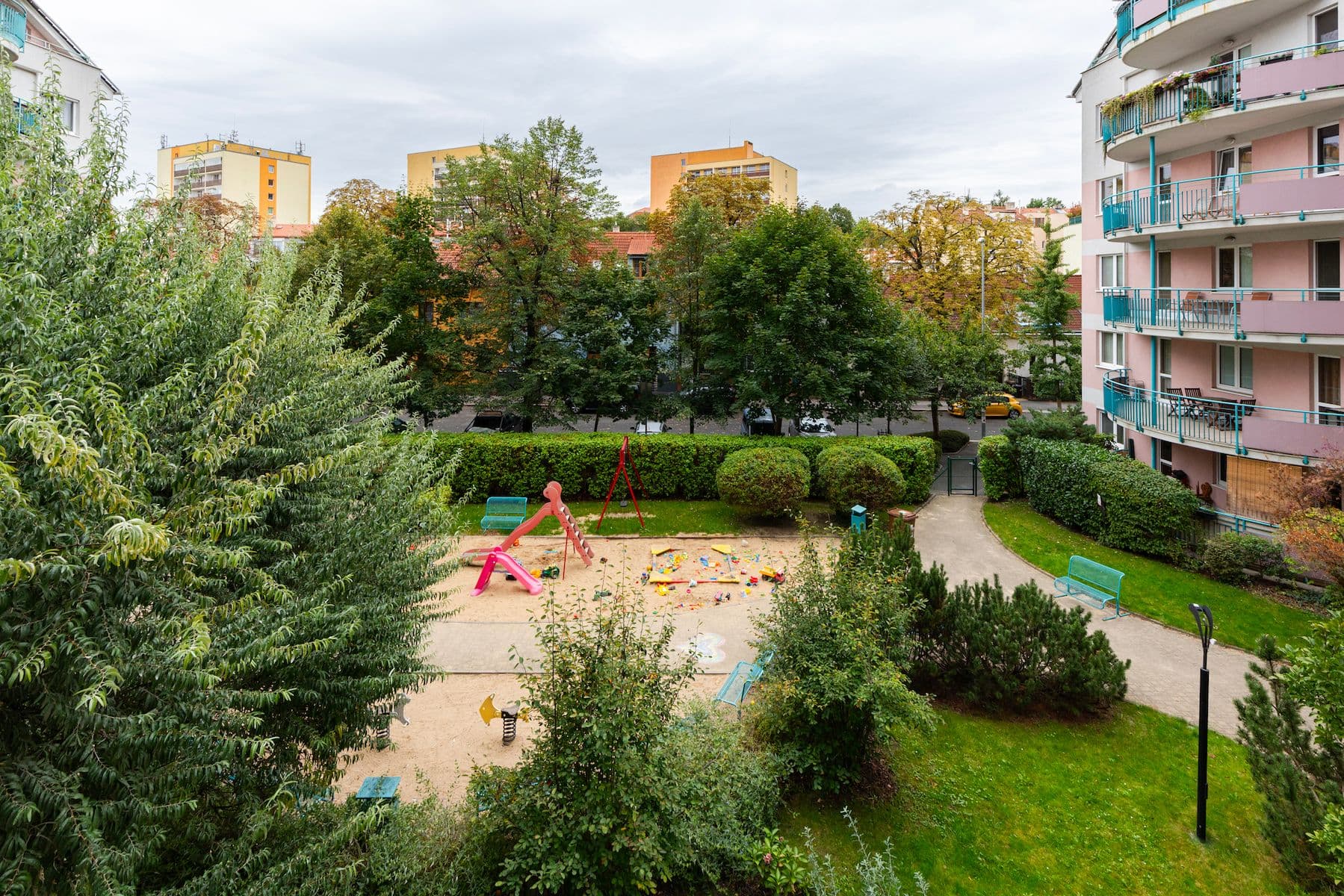 Predaj bytu 3-izbový 97 m², Na Hroudě, Praha, Praha Predaj bytu 3-izbový 97 m², Na Hroudě, Praha, Praha