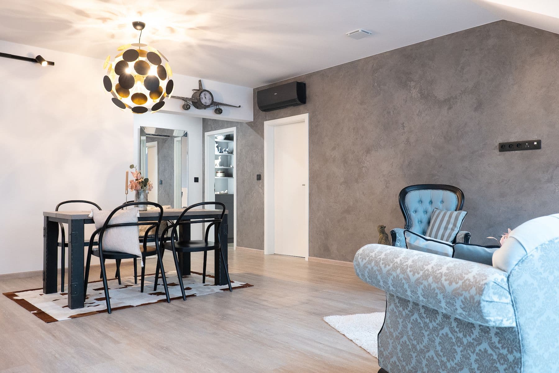 Predaj bytu 3-izbový 136 m², U Kopečku, Tuchoměřice, Středočeský kraj Predaj bytu 3-izbový 136 m², U Kopečku, Tuchoměřice, Středočeský kraj