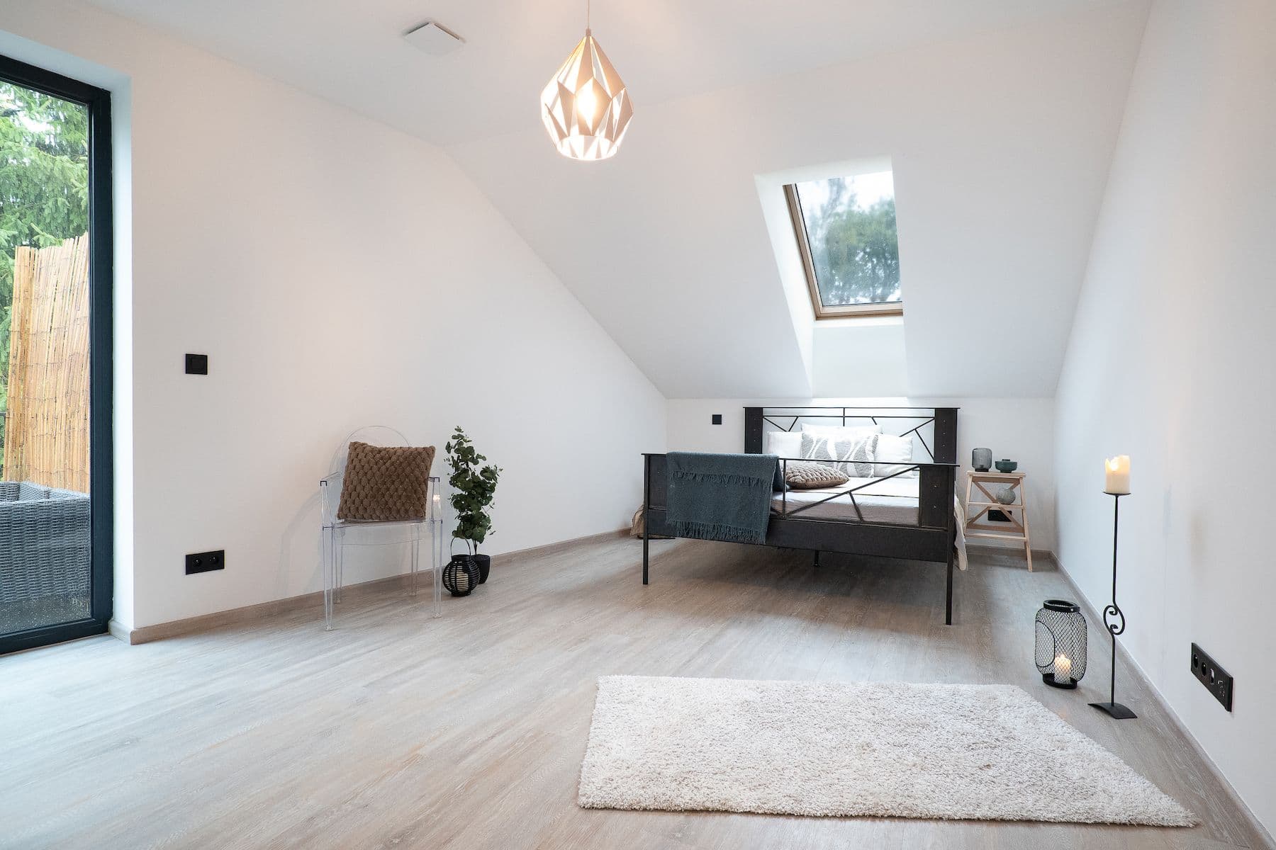 Predaj bytu 3-izbový 136 m², U Kopečku, Tuchoměřice, Středočeský kraj Predaj bytu 3-izbový 136 m², U Kopečku, Tuchoměřice, Středočeský kraj